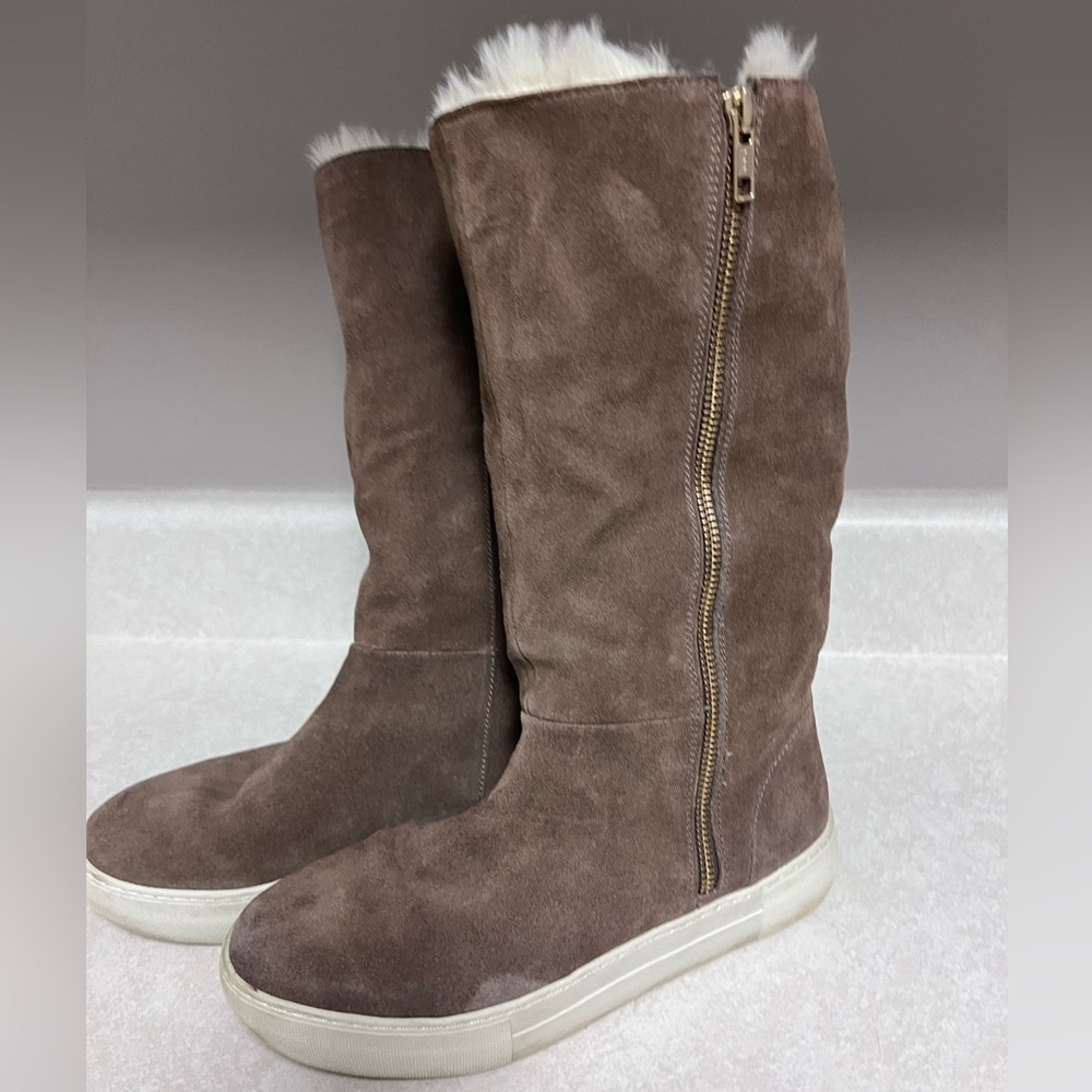 Cool Weather J Slides Fur Lined Boots - Like New … - image 2